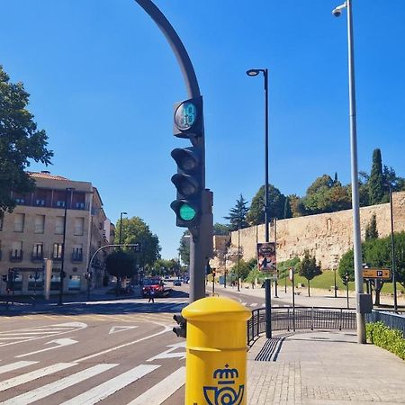 Piso Completo Centrico Y Habitaciones En El Casco Antiguo De Salamanca Саламанка Экстерьер фото