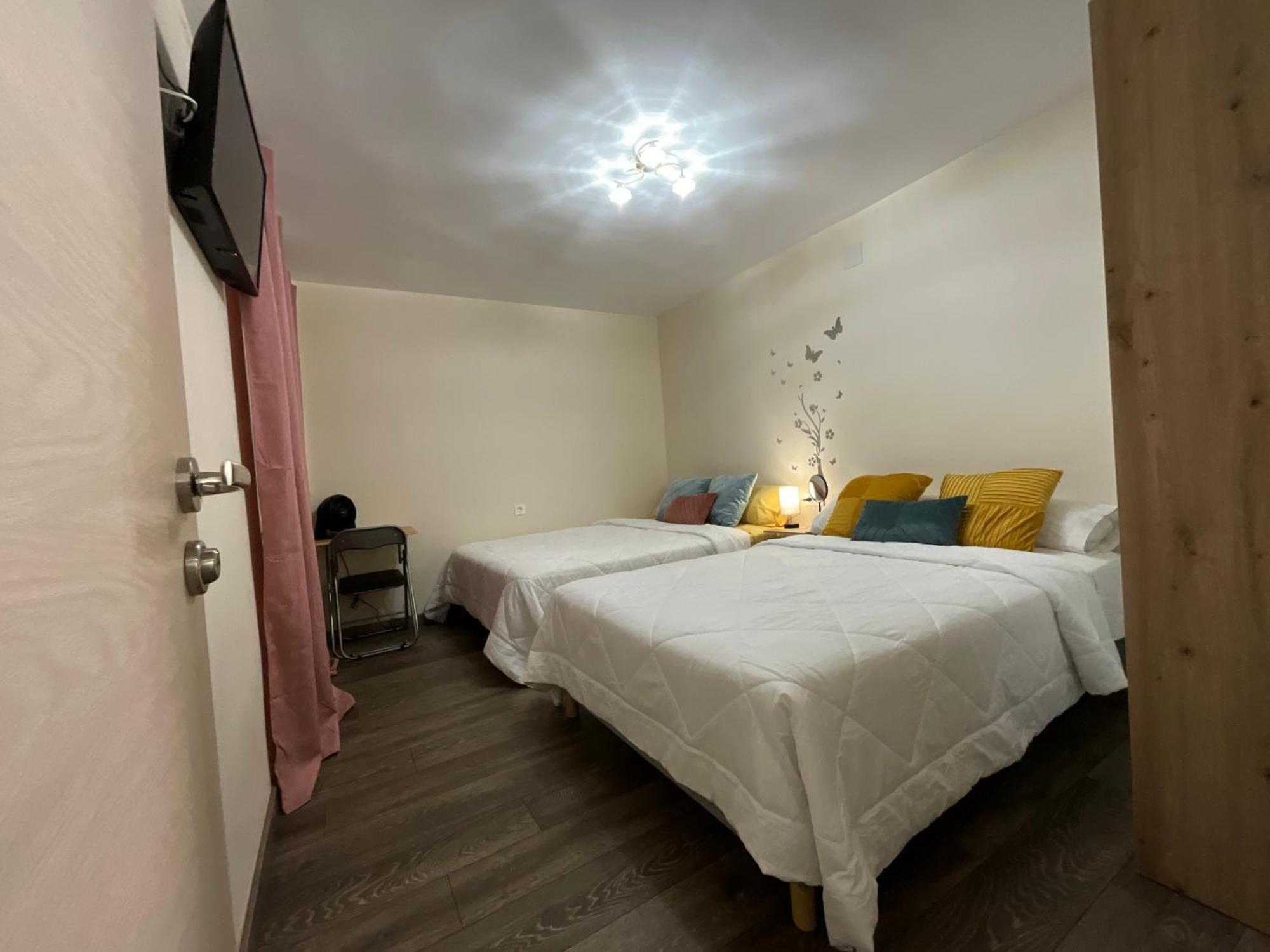 Piso Completo Centrico Y Habitaciones En El Casco Antiguo De Salamanca Саламанка Экстерьер фото
